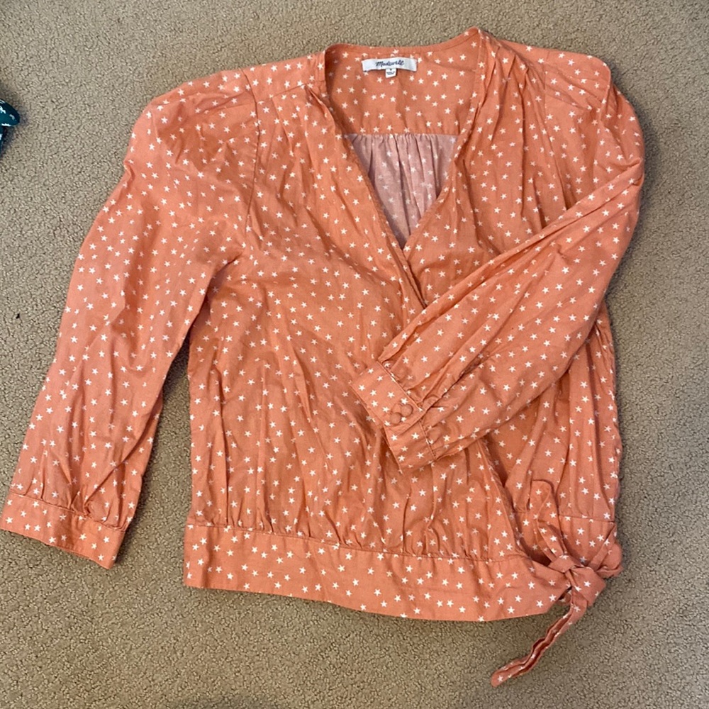 Madewell peach stars wrap tie top size Small!